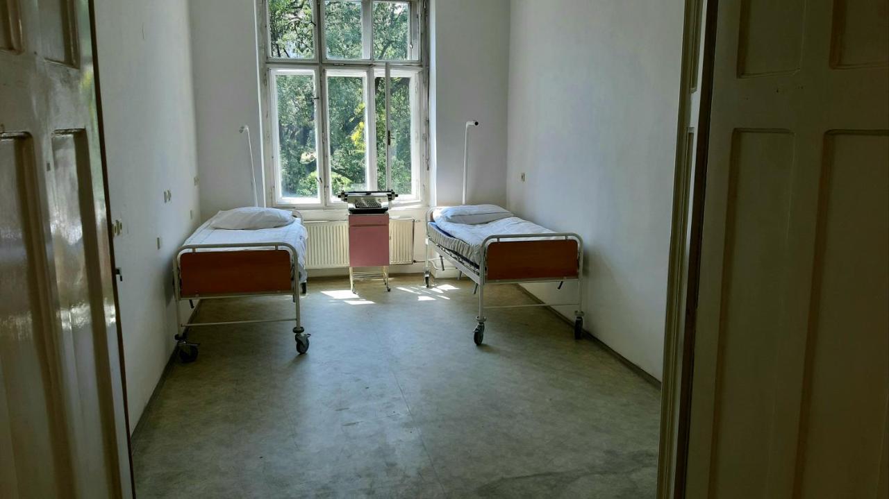 Franz Kafka Spital Vandrehjem Brno Eksteriør billede